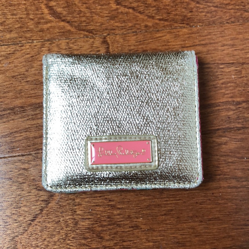 Lilly Pulitzer gold wallet
